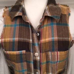 Fall Flannel Fringed hem Plaid shirt/vest. Unique! S